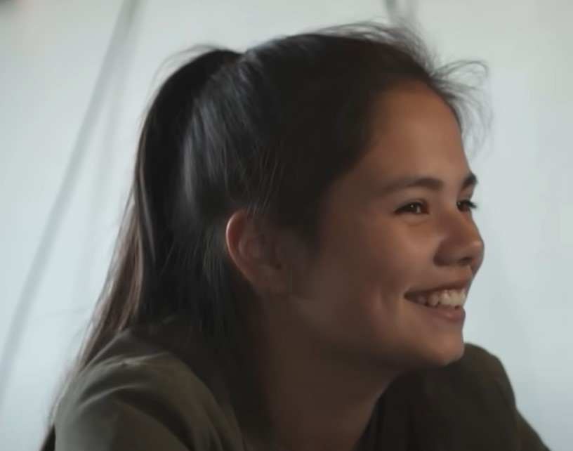 3526823 Lenas sister