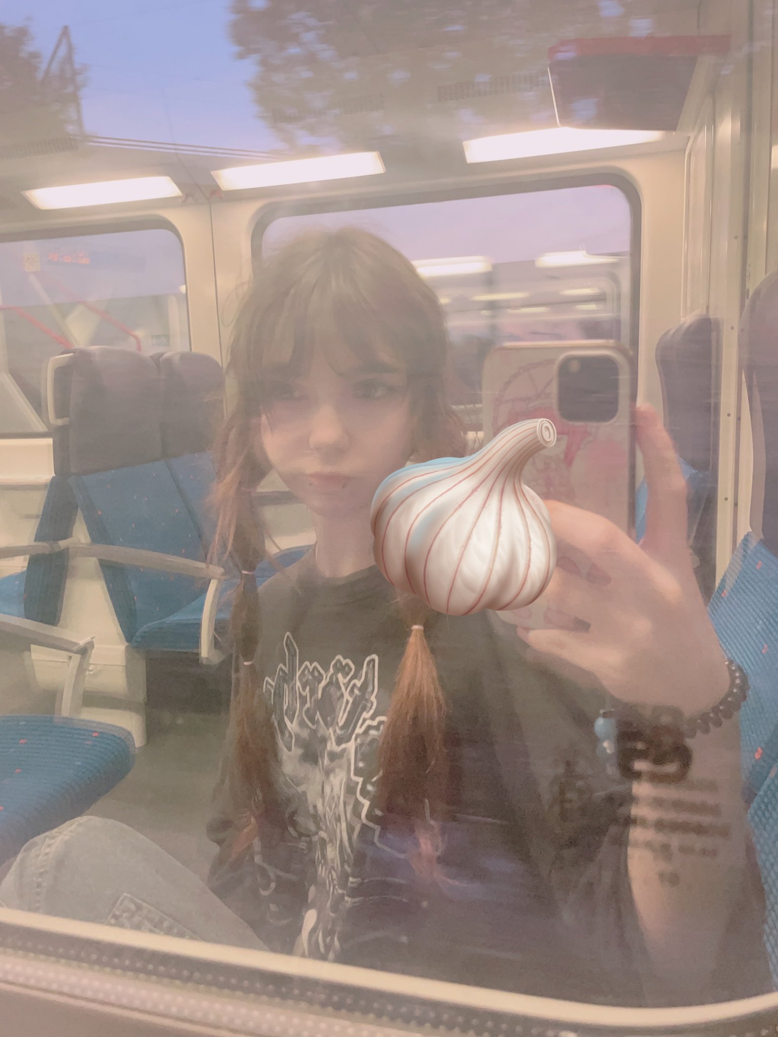 C055BC0E F987 4931 81ED 59506D352AD4