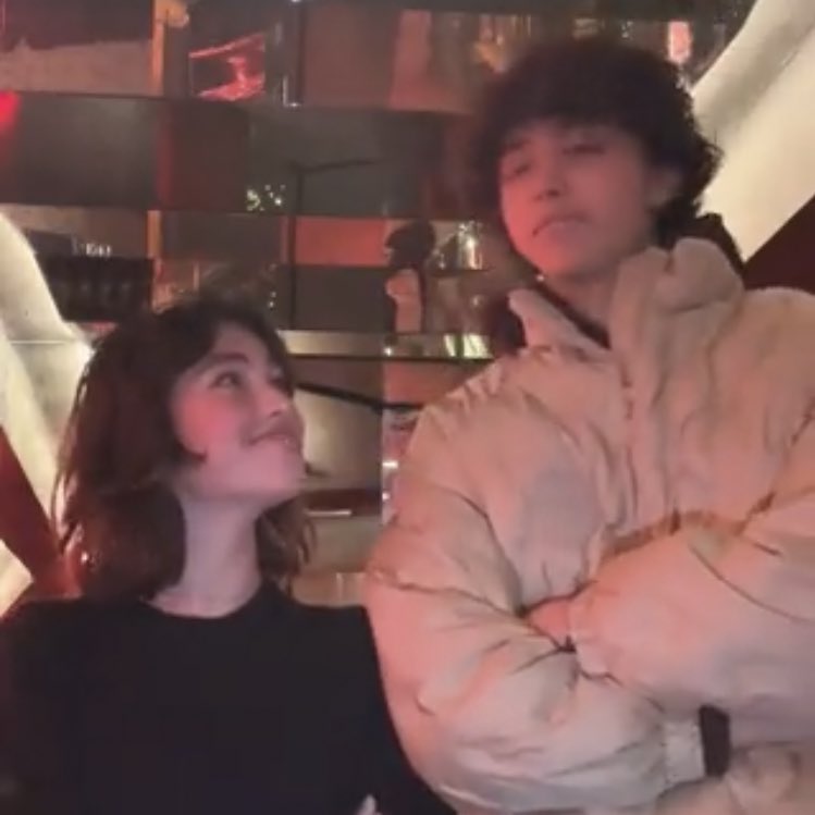 09366B84 4963 4572 B72B 2F4265B07D3C