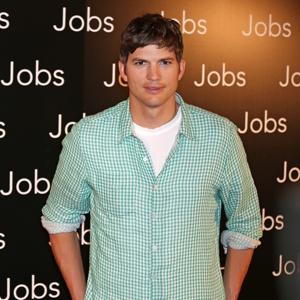 Ashton kutcher 300x30010