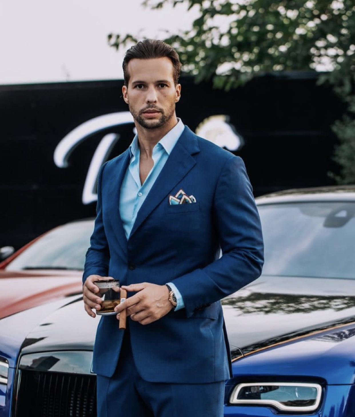 EBCBD628 6954 4BBB B2C4 D153F87FAD22