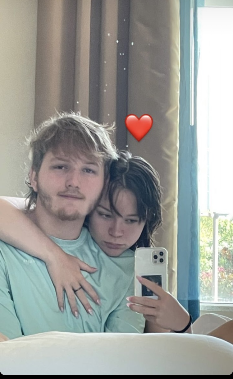 3A1CAF0B 3B96 4EB5 BADD 2E72E7D56D1C