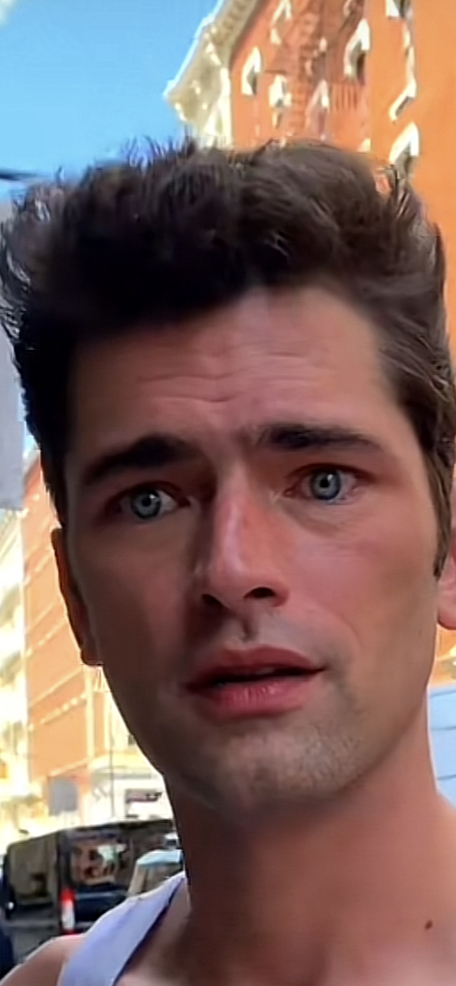 62A97434 F77A 4BD5 800D 5C31260001EF