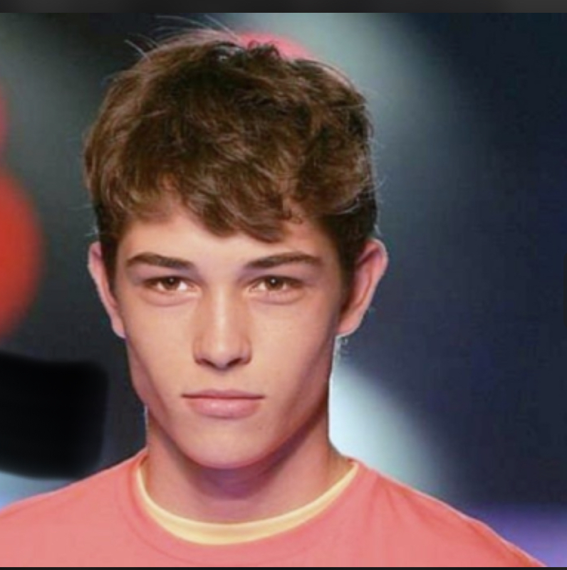 6E3237A8 A3B6 426E A254 DCD6BDB58503