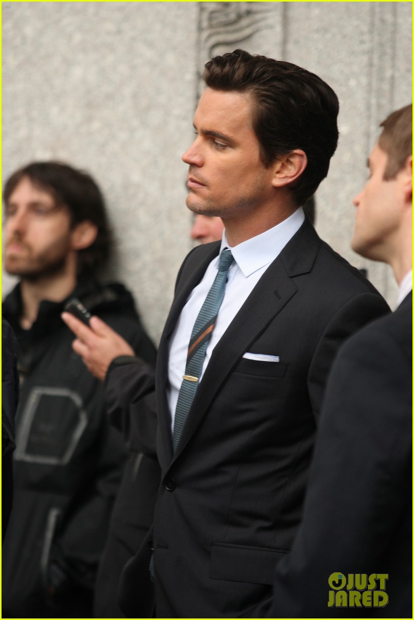 Matt bomer white collar dance 04