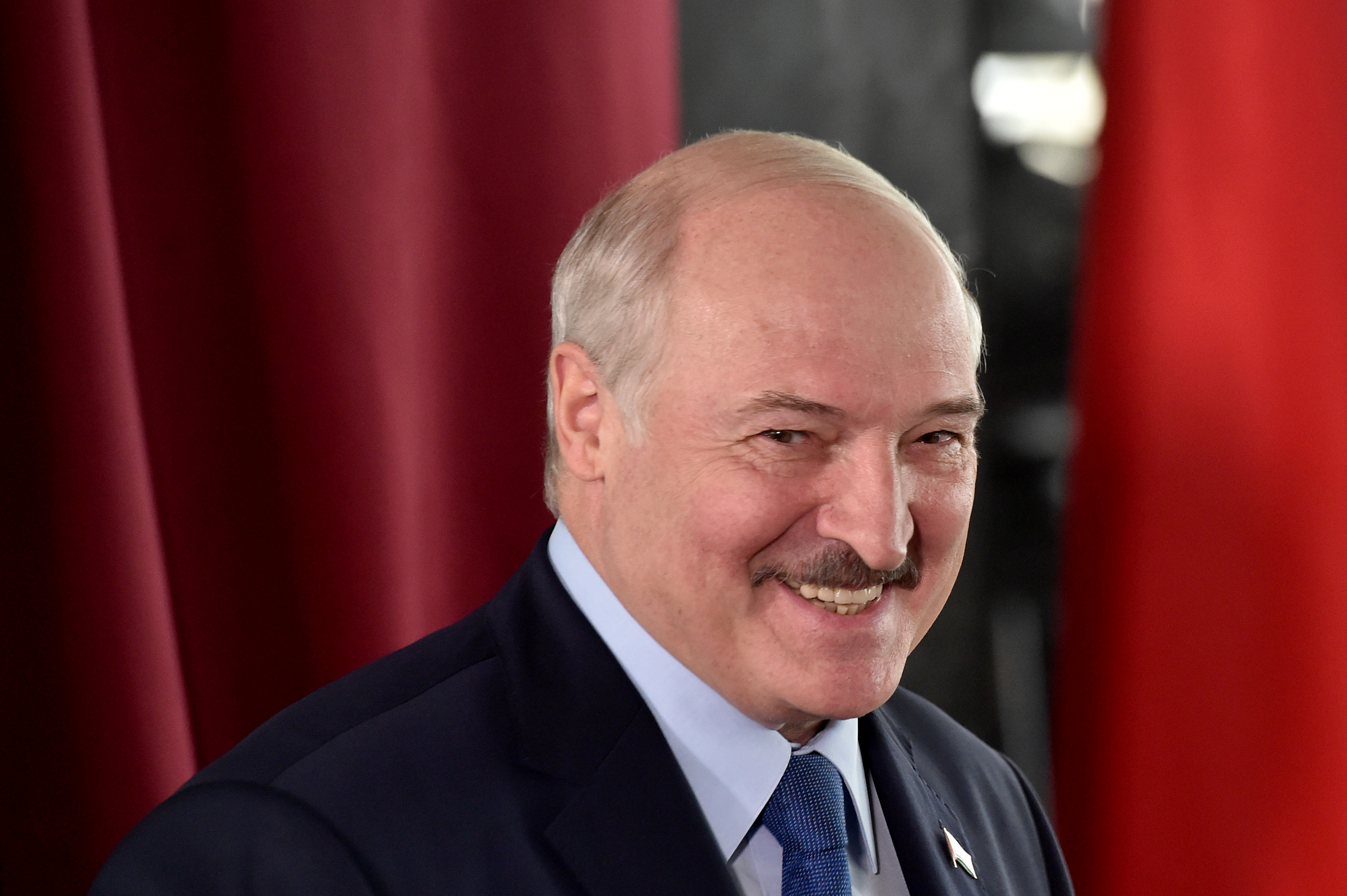 2020 08 09T084619Z 1171005152 RC28AI91BJ01 RTRMADP 3 BELARUS ELECTION LUKASHENKO