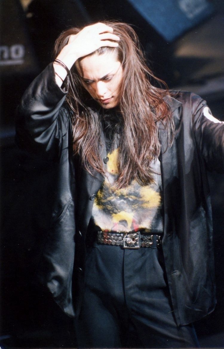 B182408c bc07 4826 be95 a33d6aa5caf1