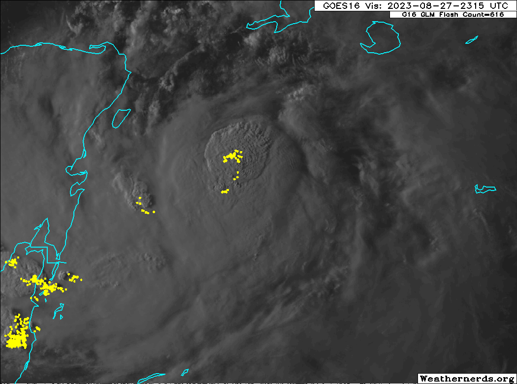 GOES16 1km vis 202308272315 16