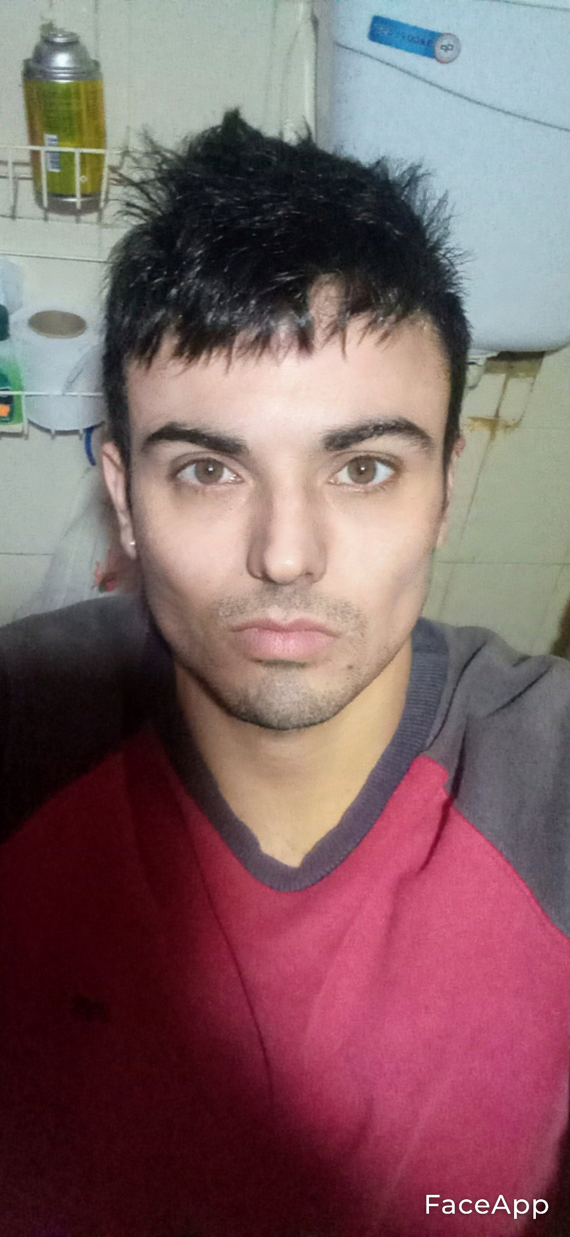 FaceApp 1693188578246