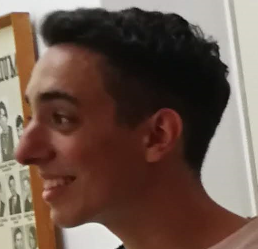 1693493585571