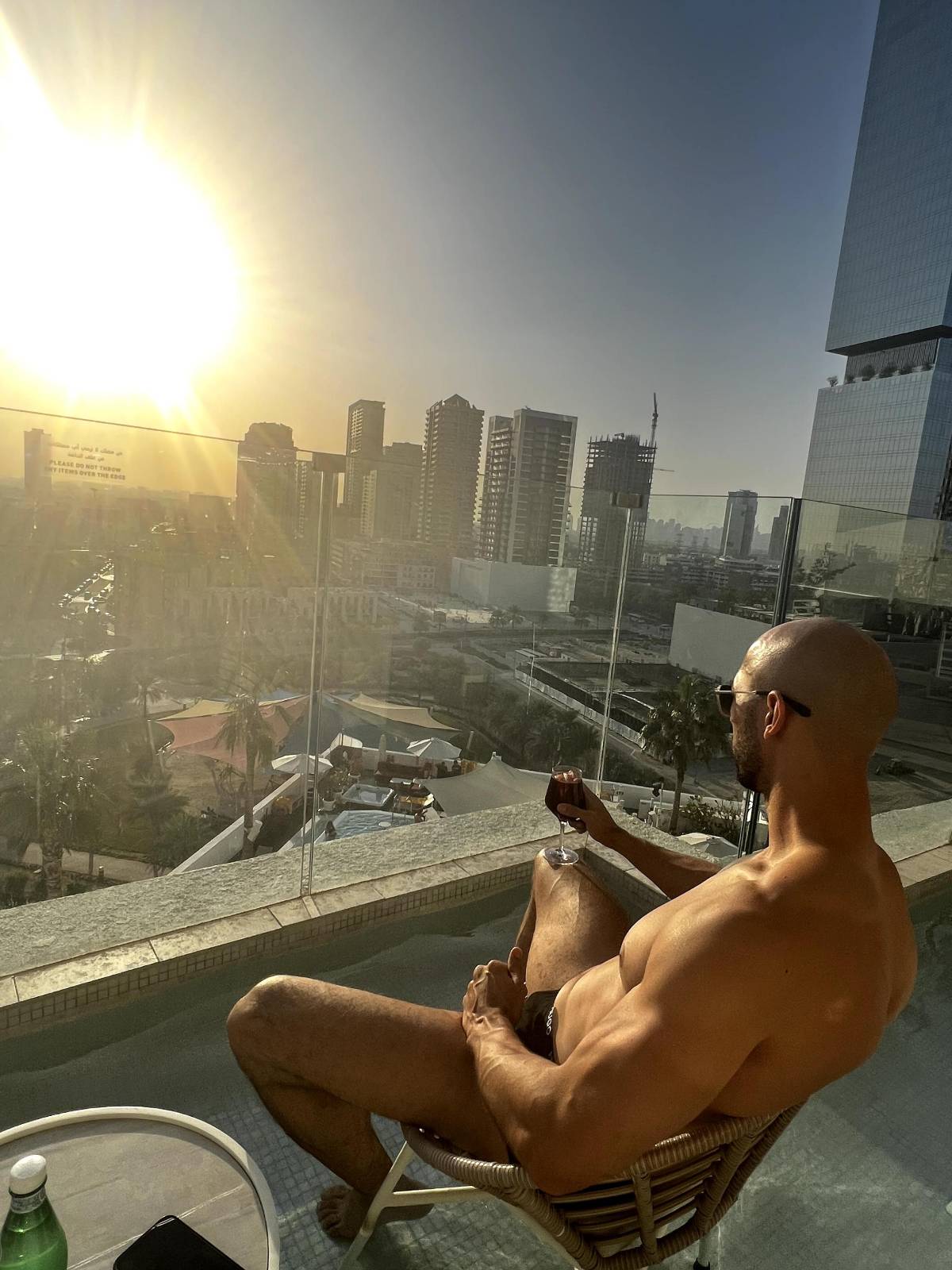 3625977 3548217 20230415 001758 1