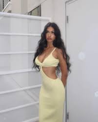 Kaaviya (@kaavikiwi) • Instagram photos and videos