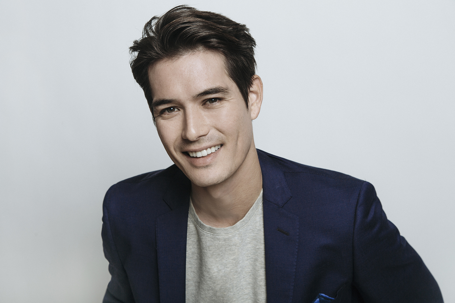 MV5BYWE3MDMzMDQtMzU3NC00MmVjLWIyMmUtMTMxN2RlZGVjNTJhXkEyXkFqcGdeQXVyMjQwMDg0Ng V1 