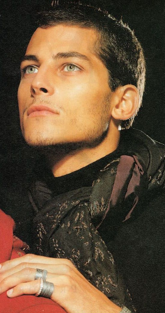 8b63dfa0b2aea61815de9b3ade4ec197