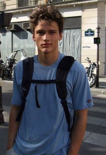 B081fa09ab3c25f803652d58da890ab2  simon nessman