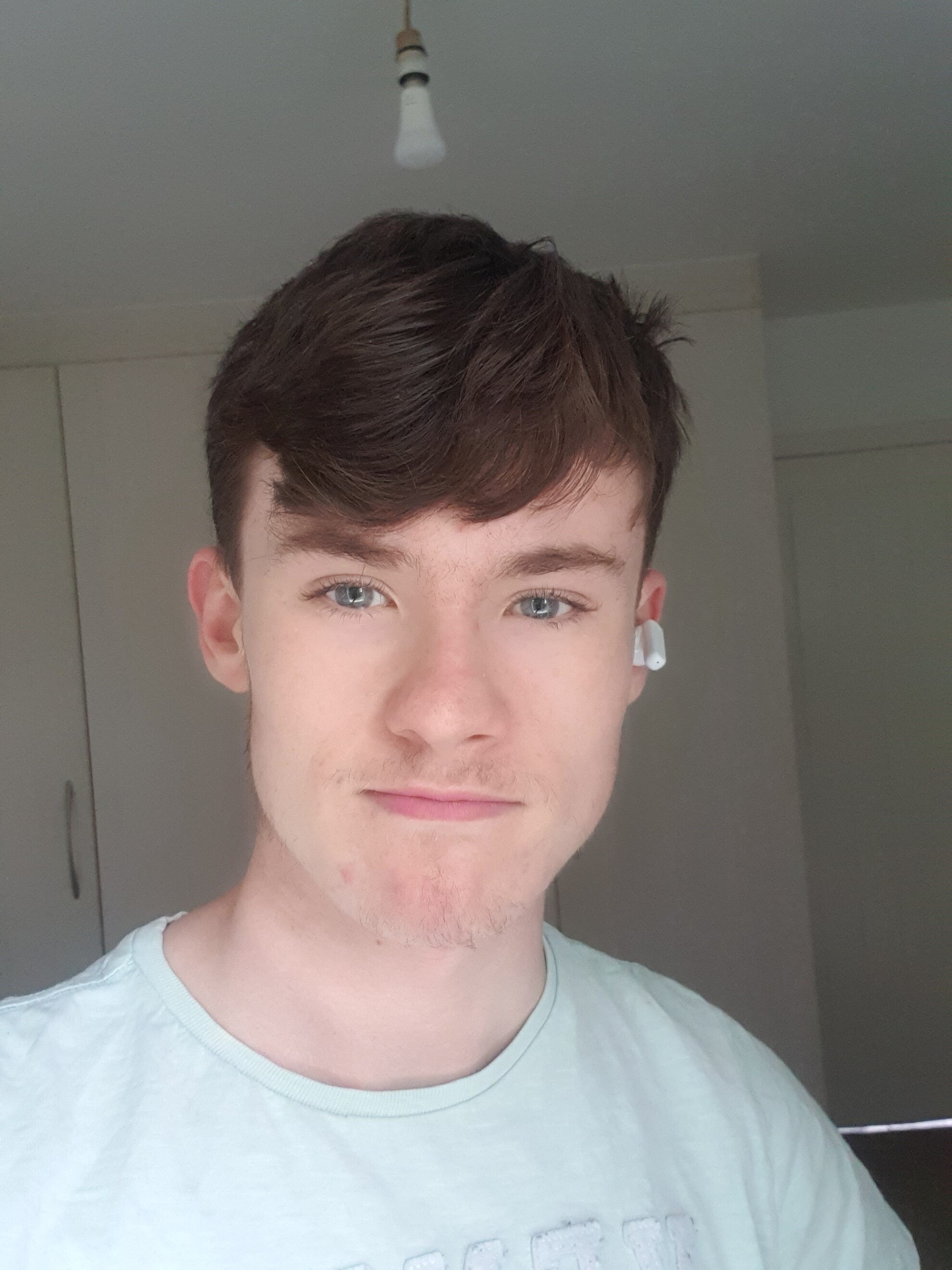 FaceApp 1692438718400