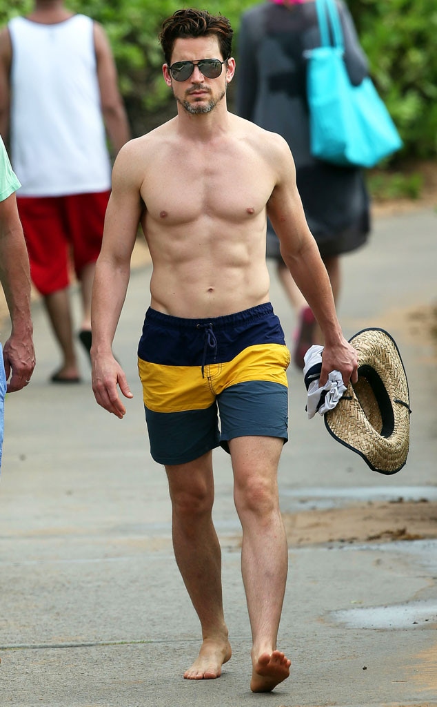 Rs 634x1024 150520090603 634Matt Bomer Hawaii Shirtless Abs JR 52015 1