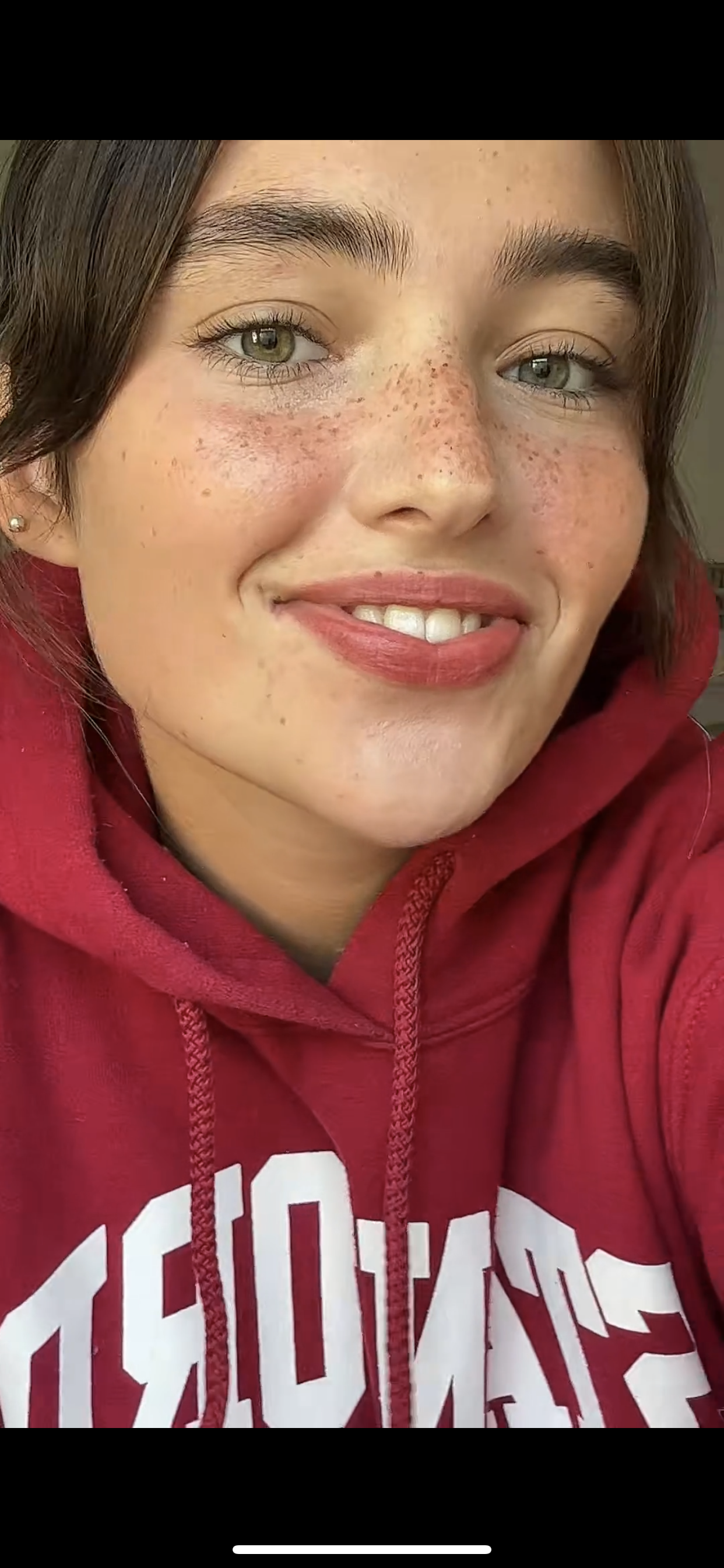 3ADE9AAD 2550 4327 98EE A01A7771DEE4