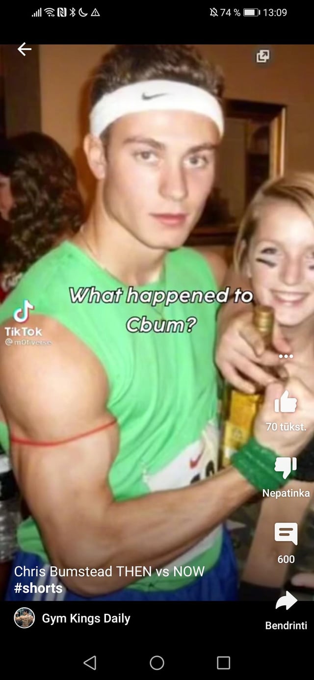 Young chris bumstead v0 5b56csdgu5k81