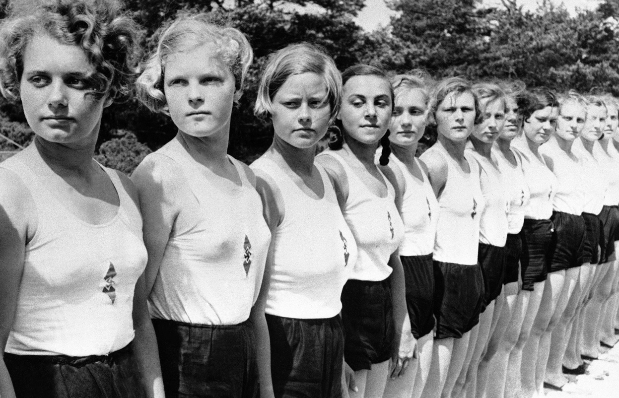 German girls line up to learn musical culture German girls line up to learn musical culture