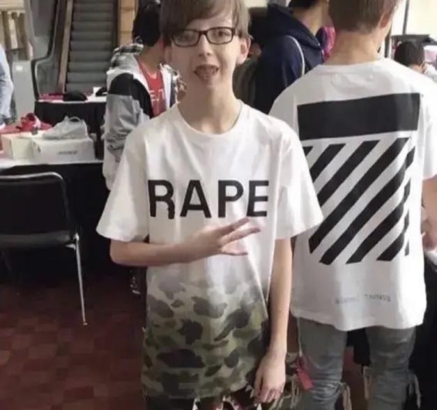 62E5A903 C6AC 4DFA B163 7E136E22F1BC