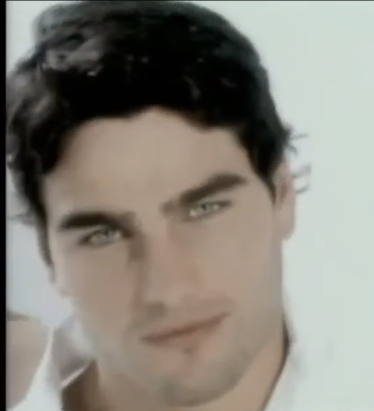 1FD909B2 470C 4CA4 9D65 03378577FE32