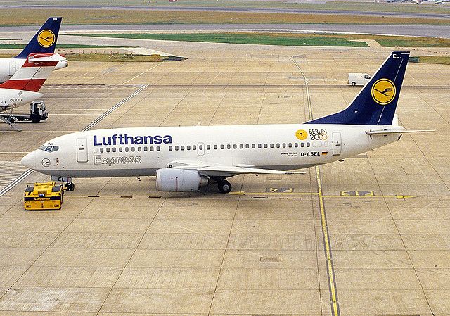 640px Boeing 737 330 Lufthansa Express AN1097273