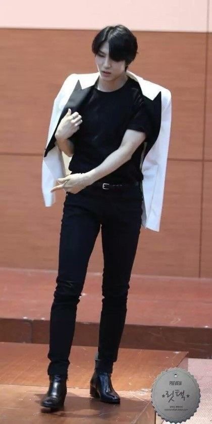 Main qimg 42af7efbb5d033c8242e6b3757f23e3d lq