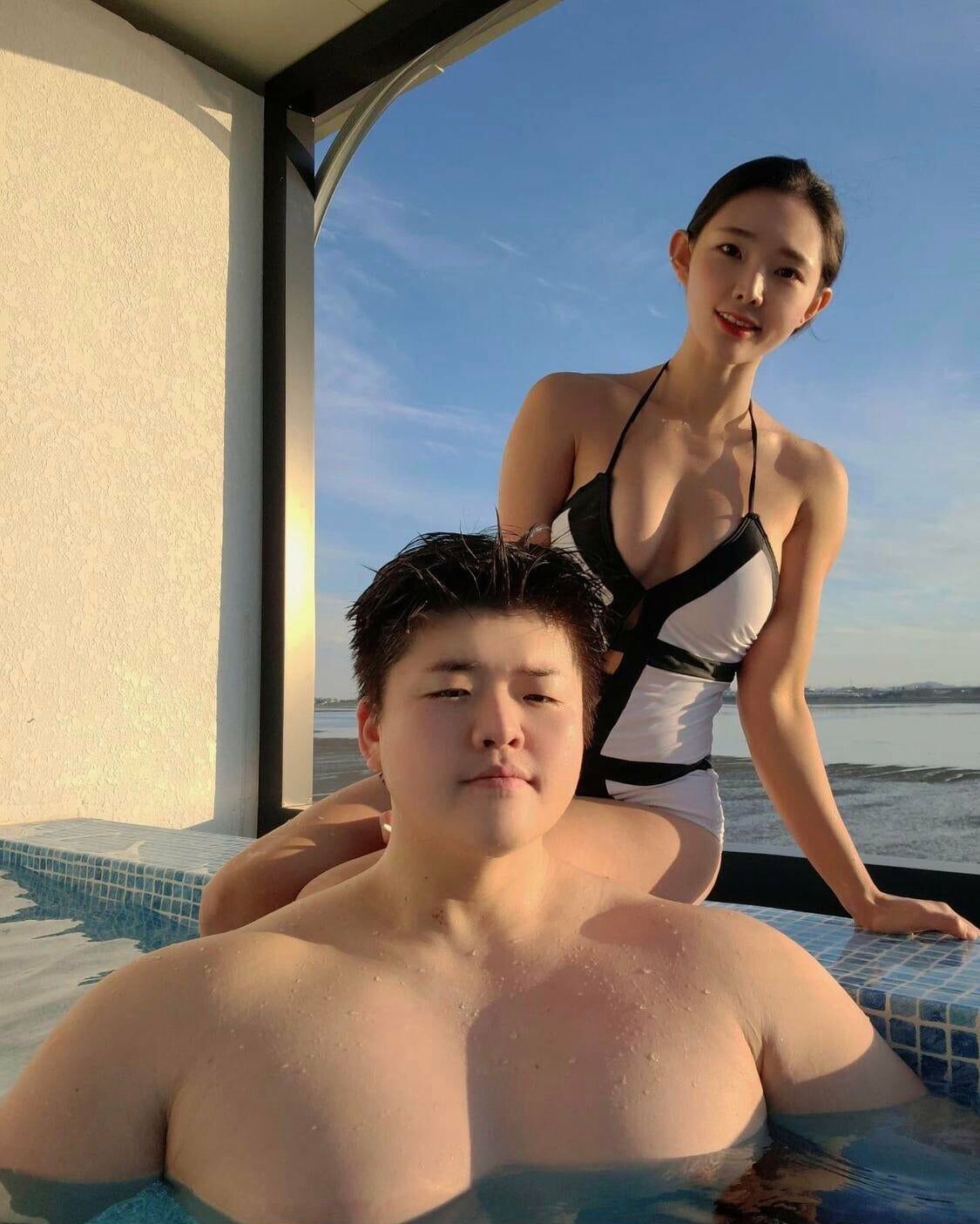 878bdde26aabe9e4
