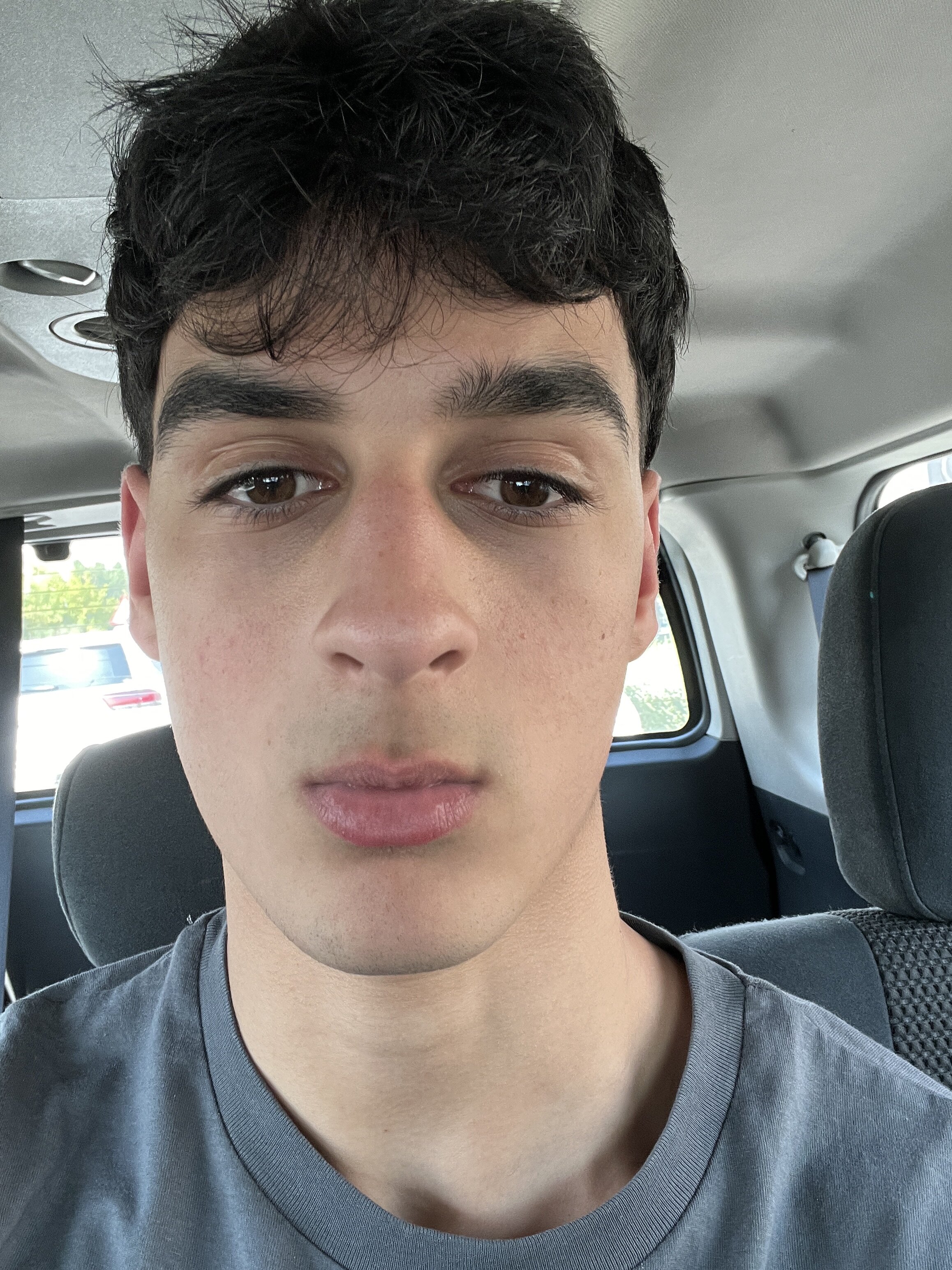 6DB812F0 D91B 4A54 A456 DA061A021604