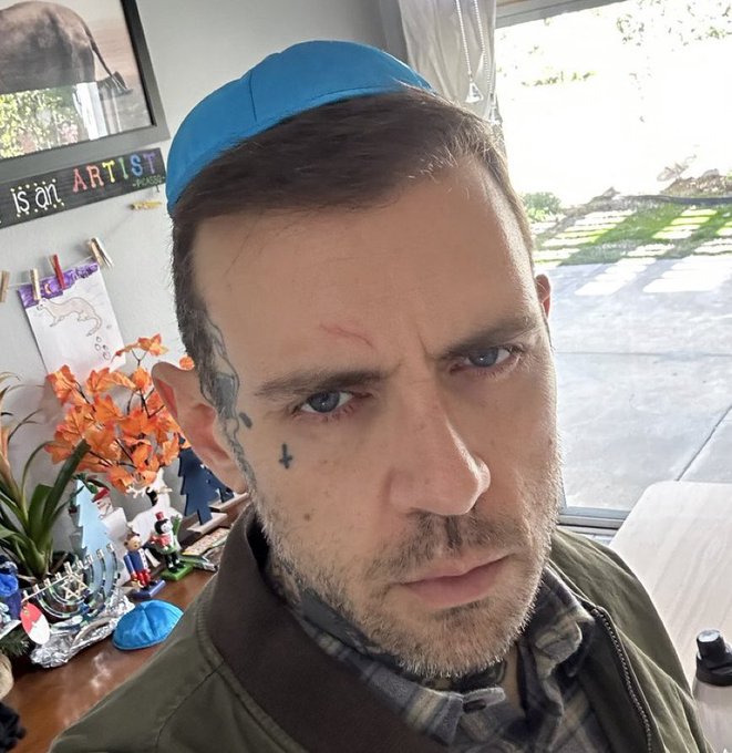 Adam22