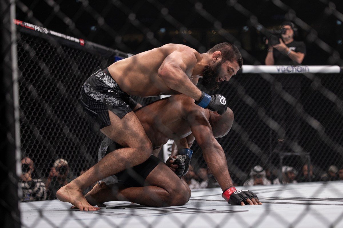 Khamzat Chimaev def Kamaru Usman UFC 294 4084