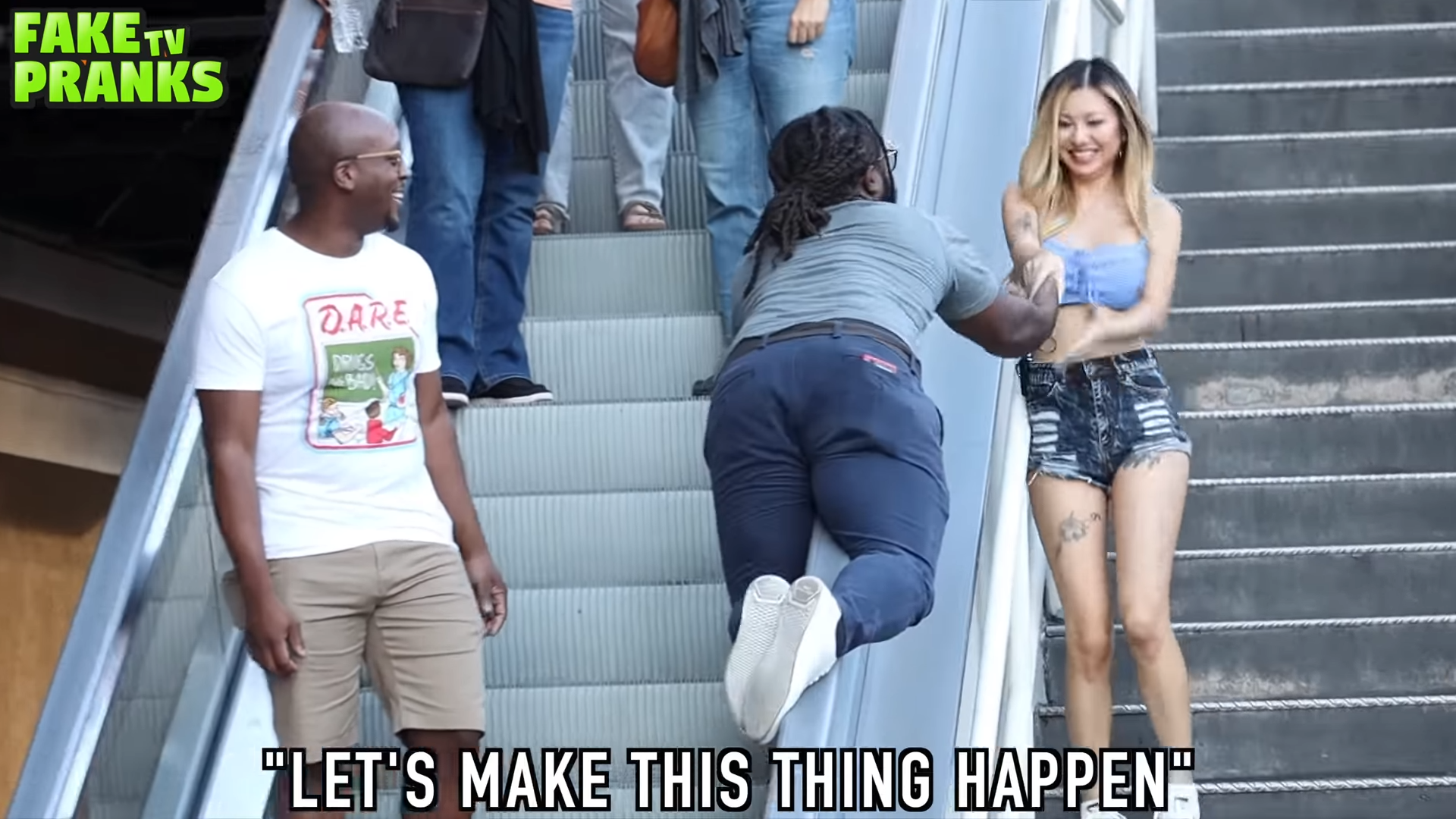 TOUCHING HANDS ON THE ESCALATOR 14 1 46 screenshot