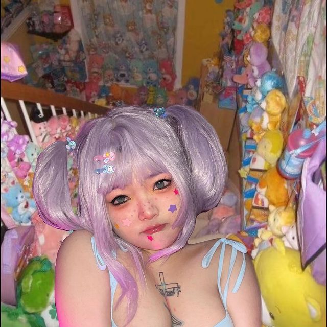 7 7