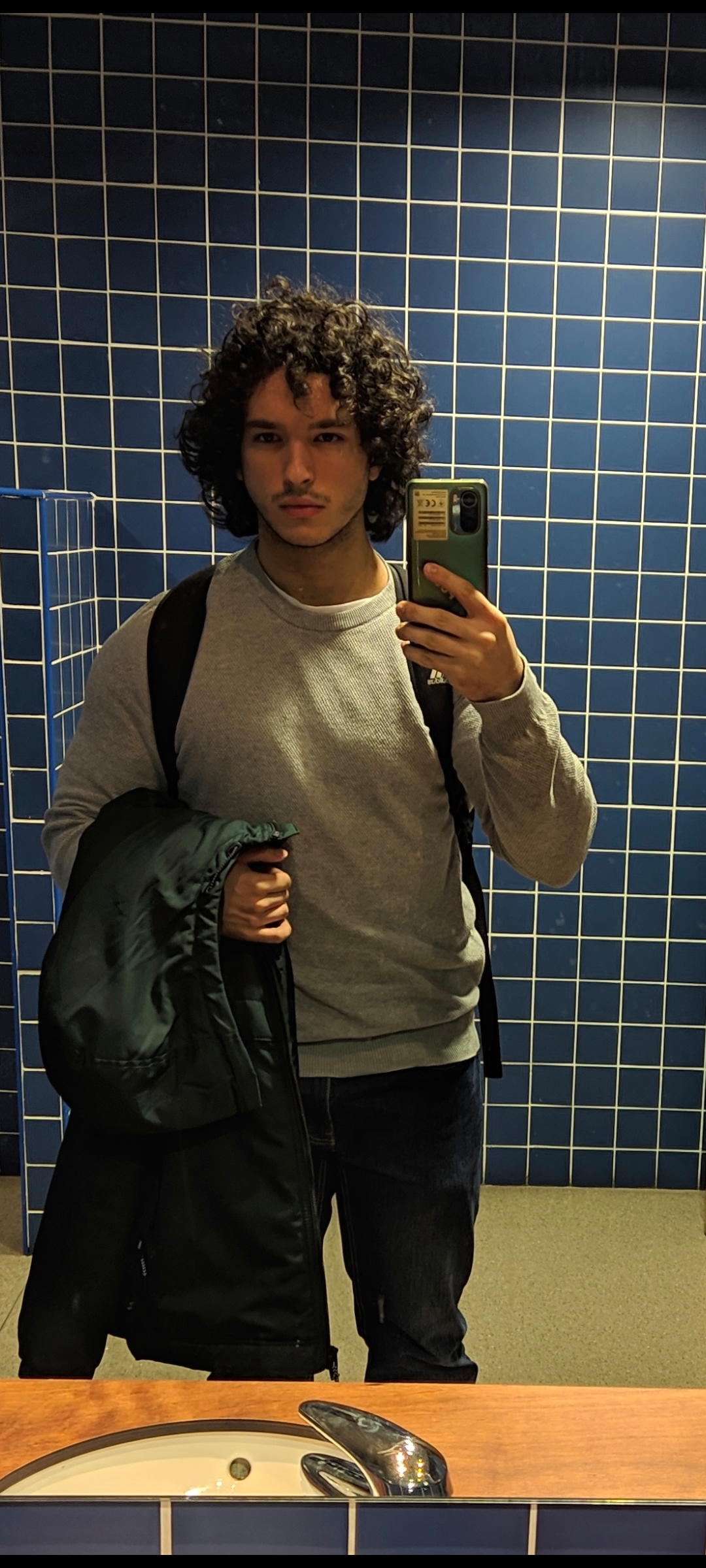 Screenshot 2023 11 14 09 17 36 599 commiuigallery