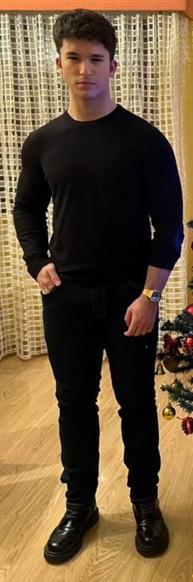 Screenshot 2023 11 14 09 17 06 339 edit commiuigallery