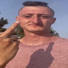 DE596A74 D299 4F3C 95A4 457DC8078A50