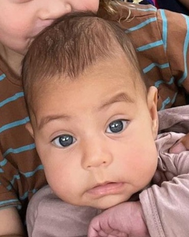 3770009 5671A8E8 B18F 48E2 9D95 93356089D232