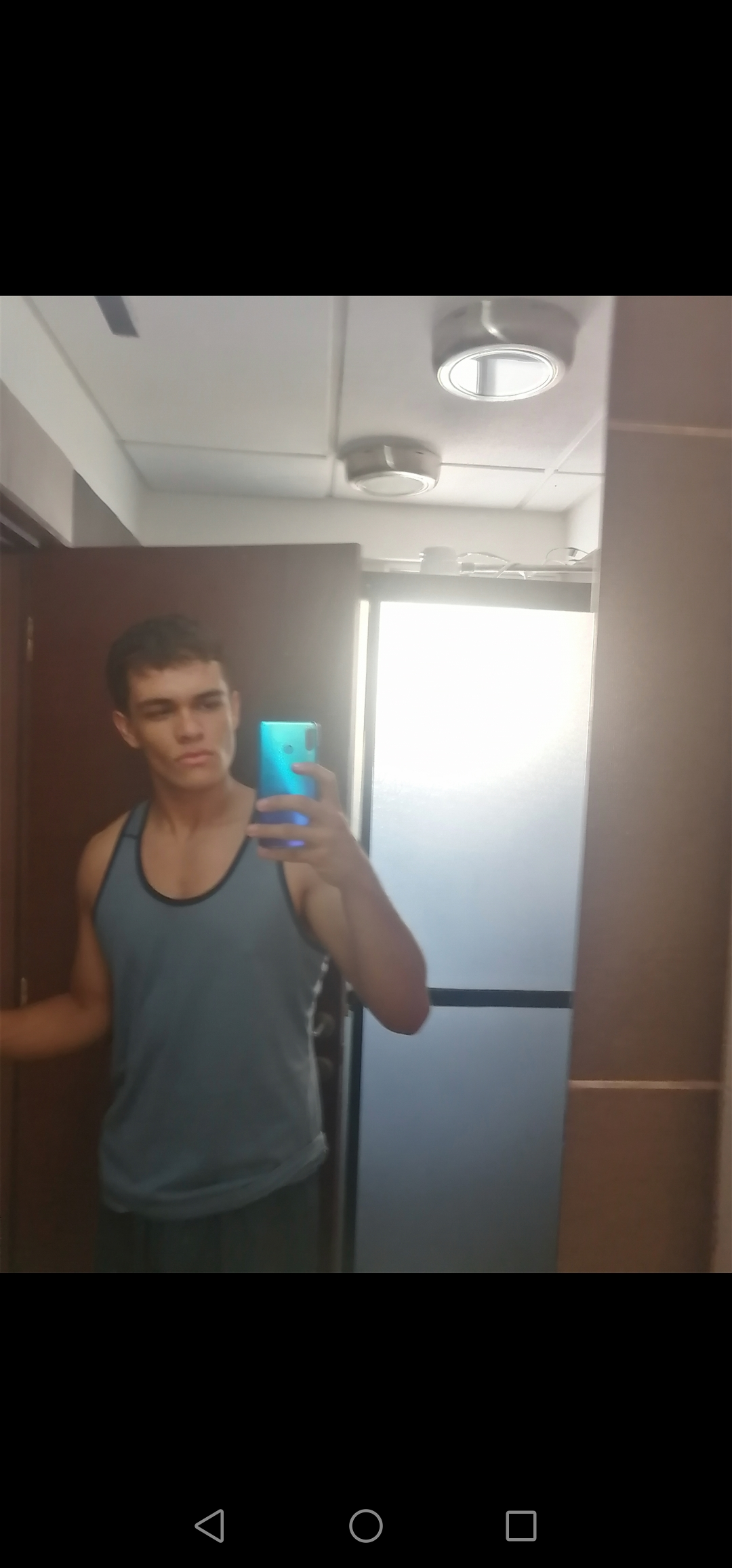 1700325808923 1700325808923