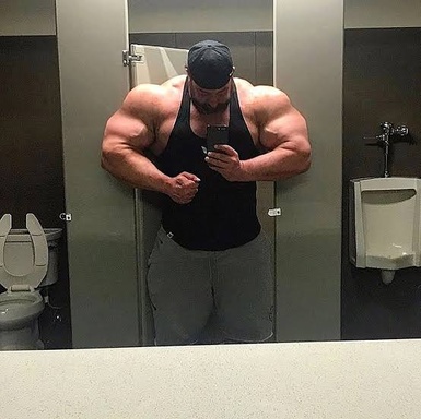 23589