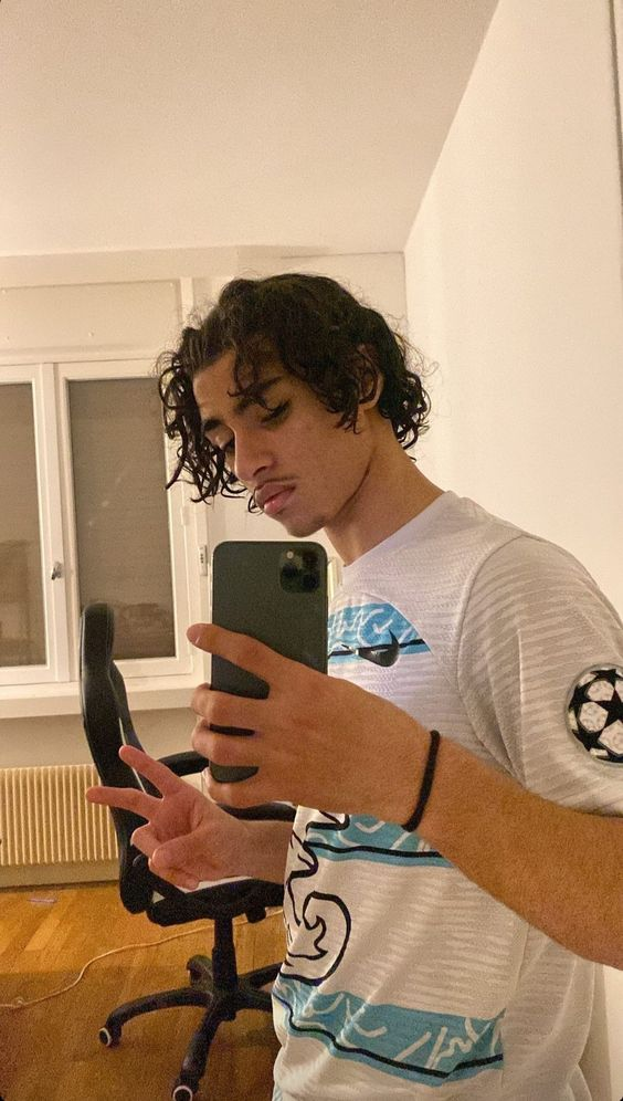 1701207669764 1701207669764