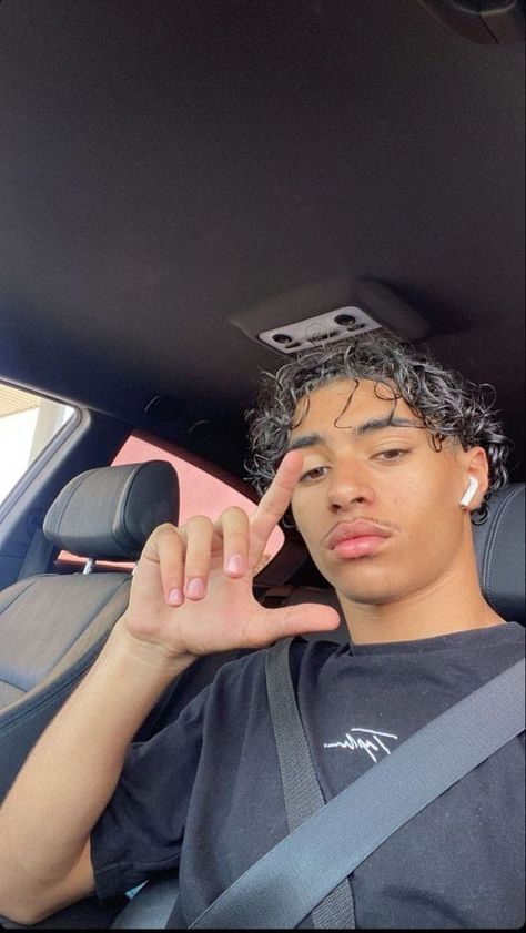 1701207695763 1701207695763