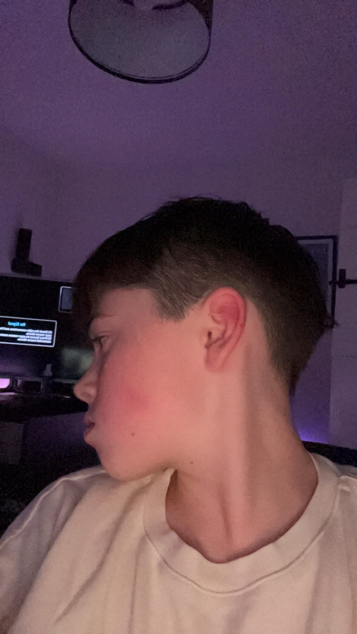 1701211652361
