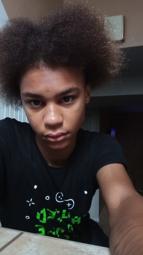 Snapchat-1811568780.jpg