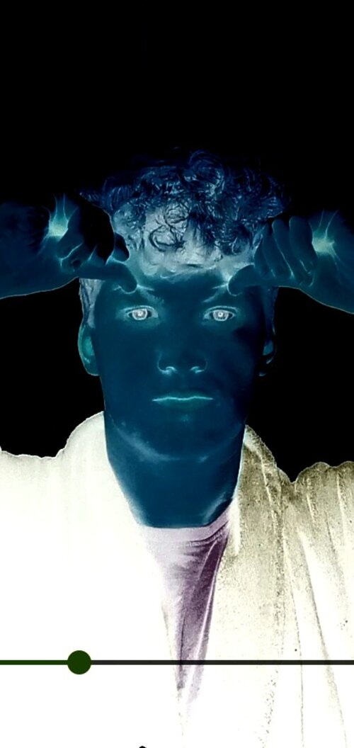 Screenshot_20231124-015004_Gallery.jpg