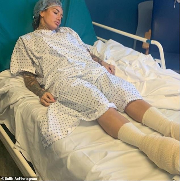 9901050 6712621 Surgery Sallie Axl has revealed she has had heel implants to mak a 102 1550345