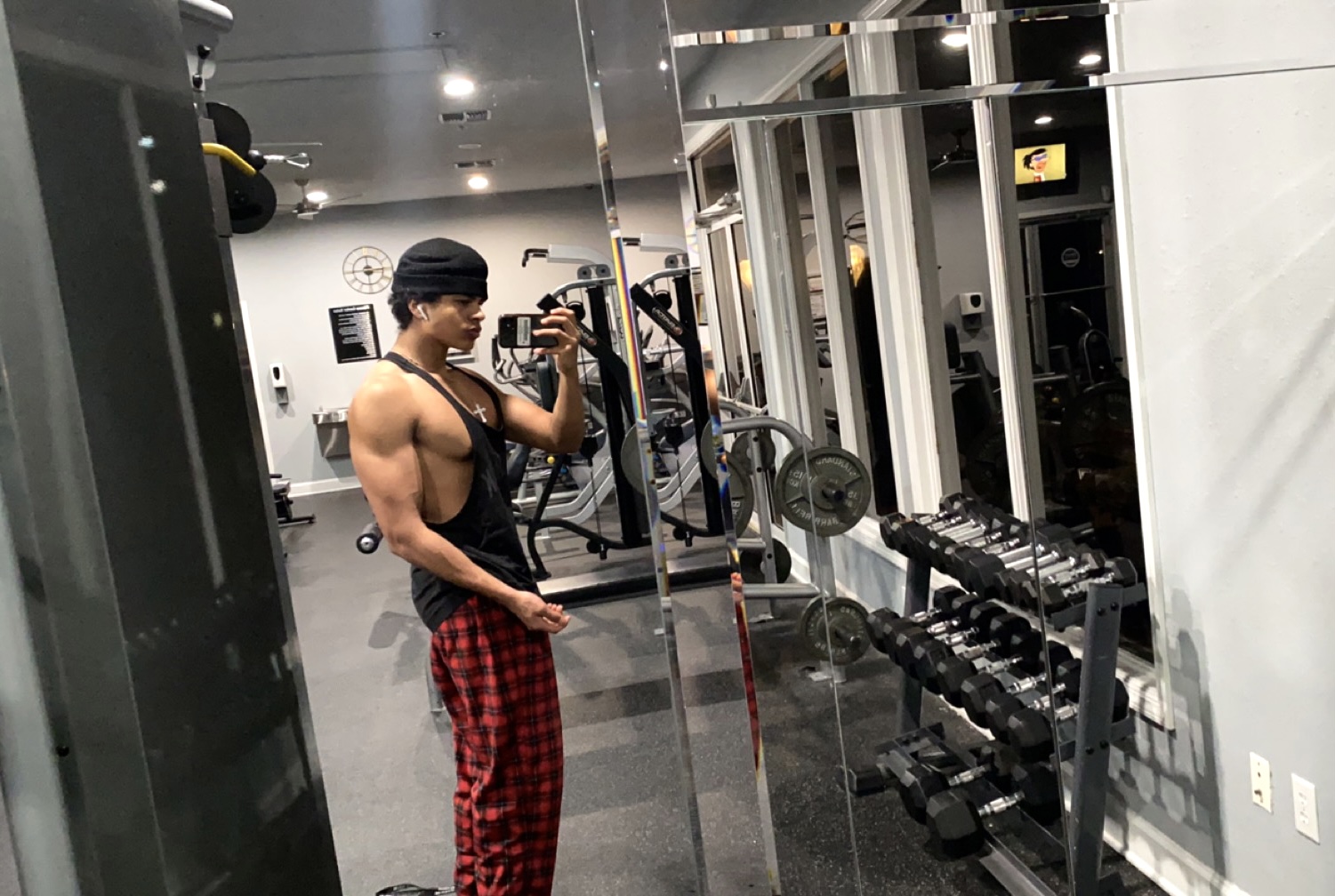 08A467DD 9E6D 42AD 98D1 4F10913756FE