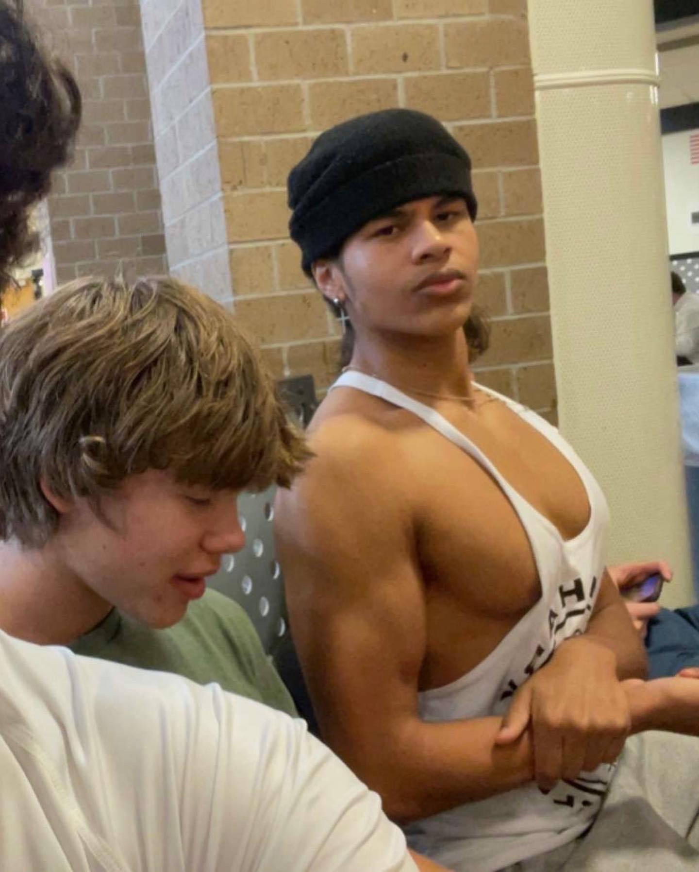 0B840EB1 29A7 4A52 8C1D C2DE15989445