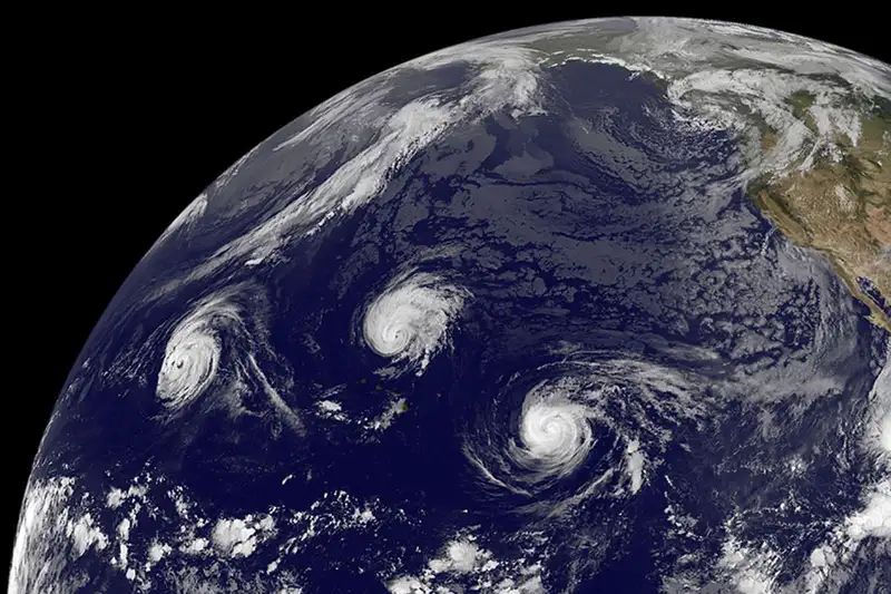 1702568533203
