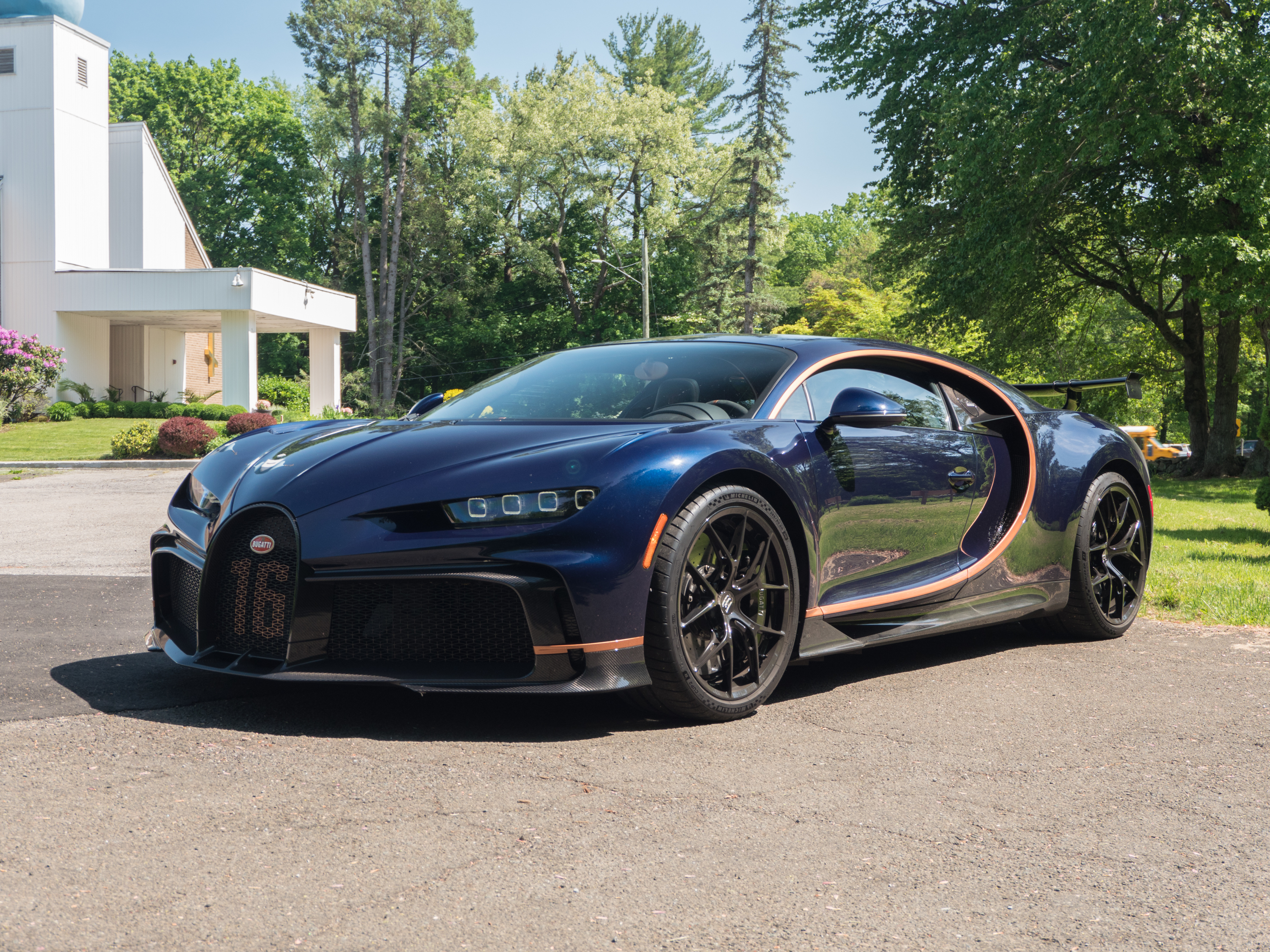 2021 Bugatti Chiron Pur Sport 11